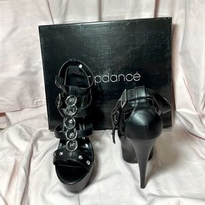 NWT Lapdance 6” open toe faux leather heels